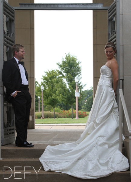 bride and groom at the muny