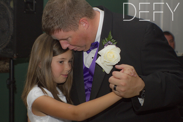 groom dances with daughter